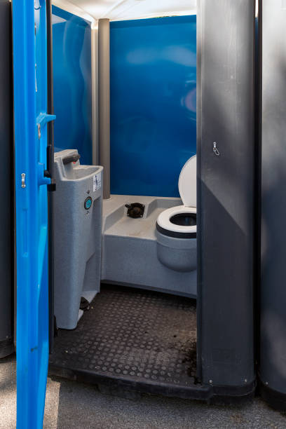 Portable Toilet Options We Offer in Lake City, FL